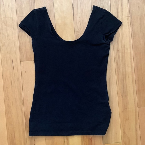 black garage t shirt, ballerina cut